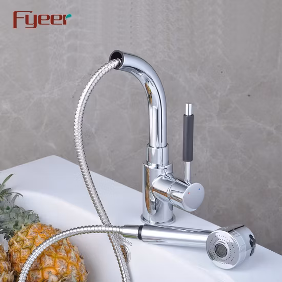 Torneira para pia de cozinha folheada a cromo Fyeer com spray para puxar